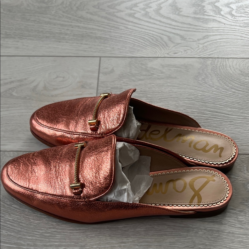 Sam Edelman Laurna Mules in Metallic Copper - Picture 2 of 4